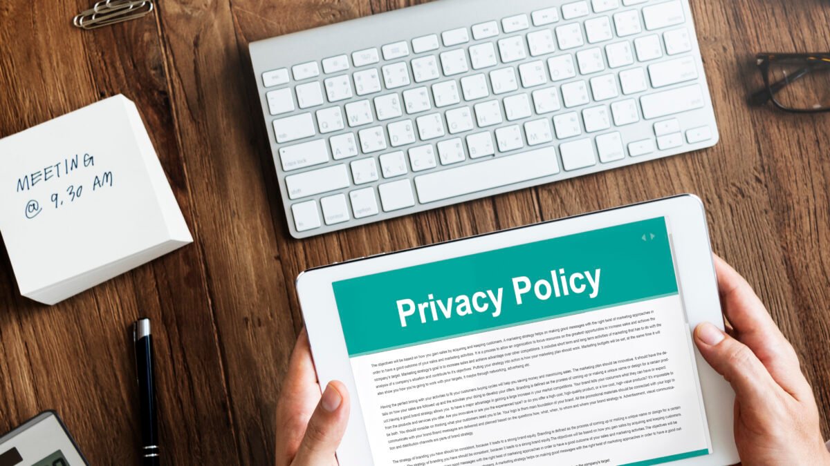 alt="Privacy Policy Service Documents Terms of Use Concept"